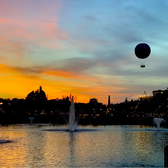 Meet your Posher, Tiffany - Picture 1 of 1